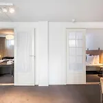 Churchill 2br By Daniel&jacob's *