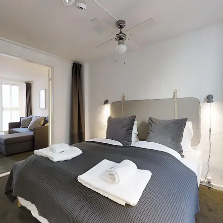 The Churchill By Daniel&jacob's