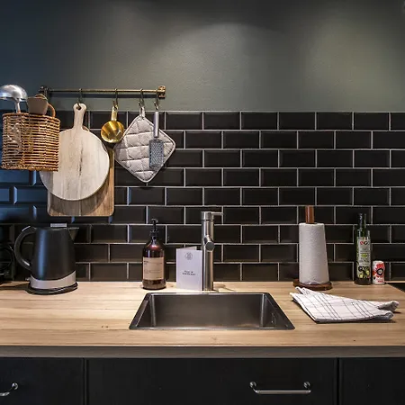 The Churchill By Daniel&jacob's *