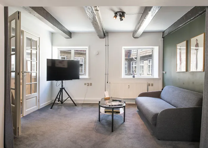 Churchill 2br By Daniel&jacob's *