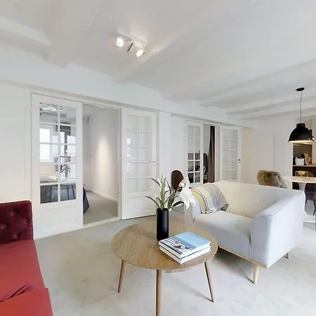 Churchill 2br By Daniel&jacob's アパート