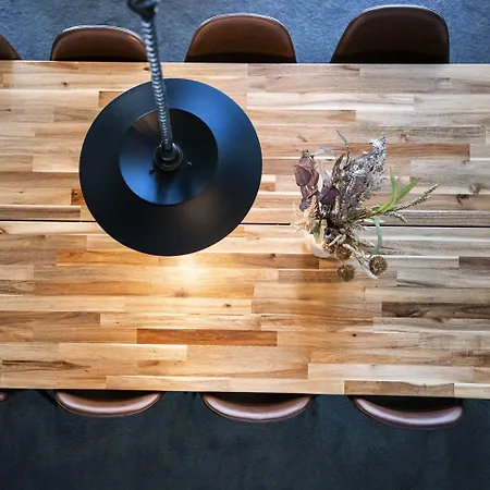 Churchill 2br By Daniel&jacob's *