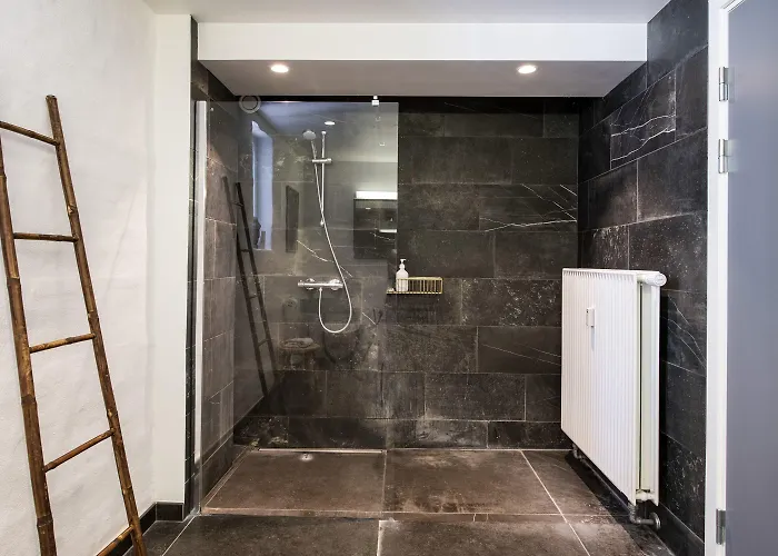 Churchill 2br By Daniel&jacob's *