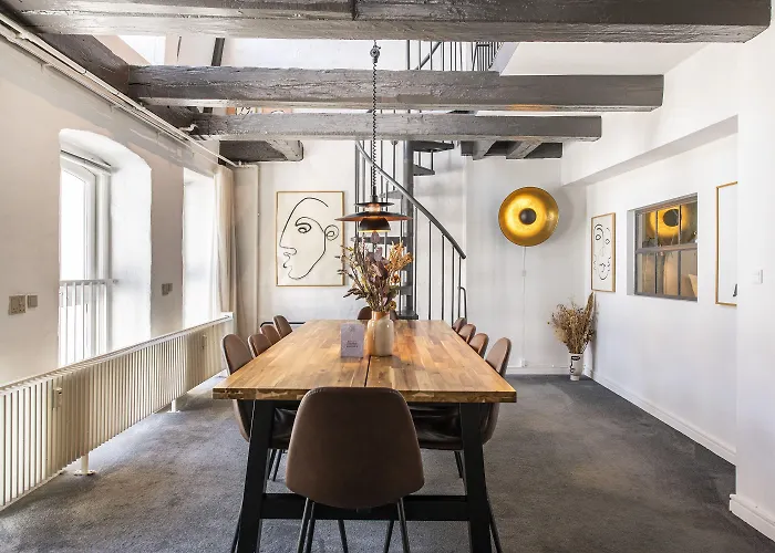 Churchill 2br By Daniel&jacob's *