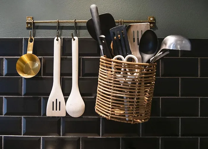 Churchill 2br By Daniel&jacob's